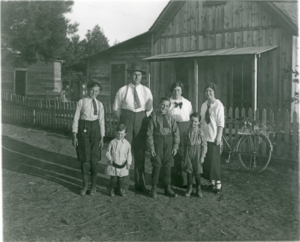 Portrait - Shallenburger Family