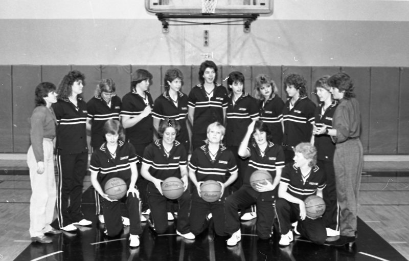 1985 Women's Basketball Team, January 01