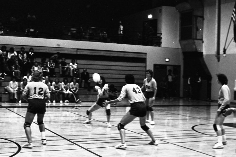 1981 Volleyball Action 05