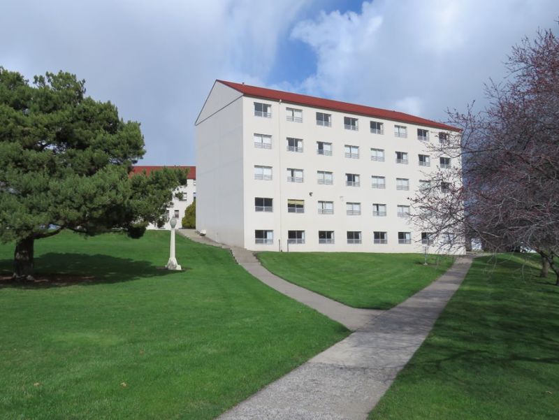 Dorian and Hunt Hall 125