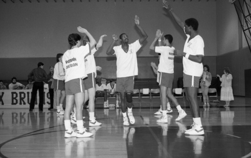 1988 Basketball, Game Introductions 02