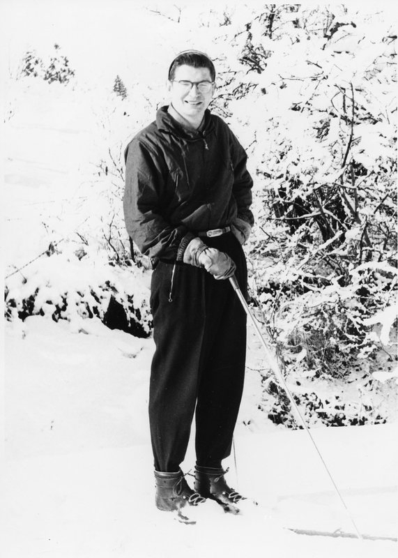 50's Skier, Cross Country 1-1