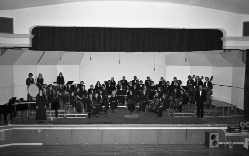 1977 Grande Ronde Symphony Orchestra 01