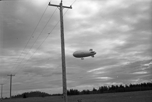 Ft. Lewis, Blimp