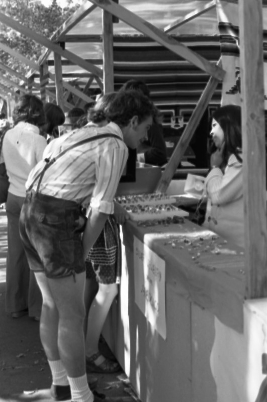 1977 Festival, Jewelry