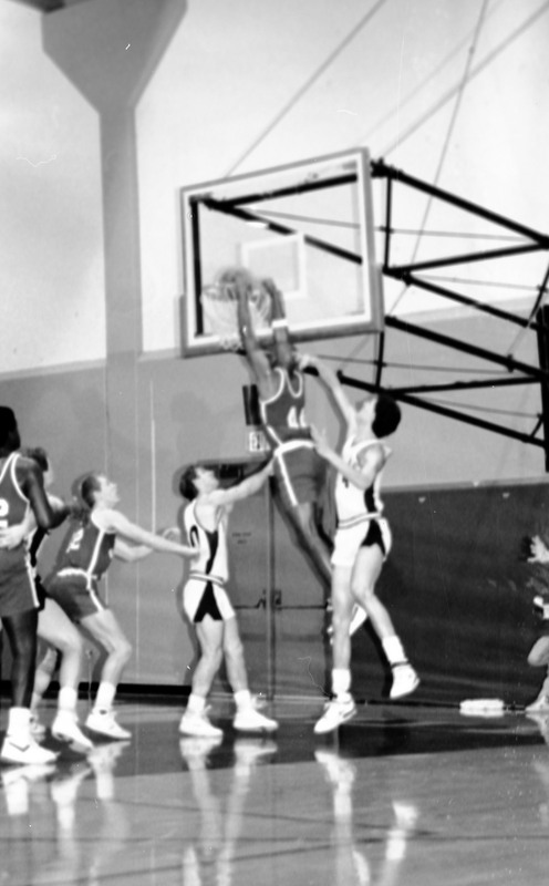 1988 Basketball Action, EOSC at GFU 27