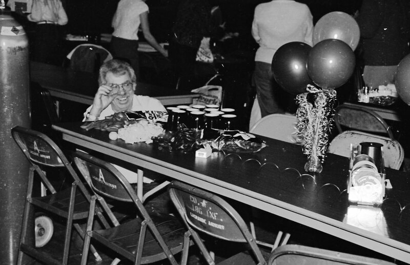 1987 Party Set-up 02