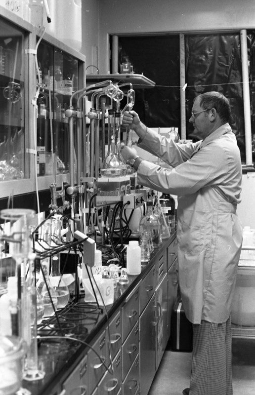 1977 Employee, Dick Hermens