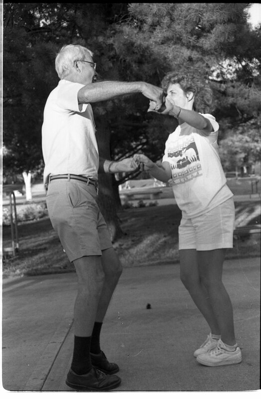 1989 Employees, Dancing 05