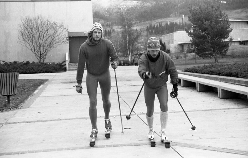 1985 Skiing on Campus 09