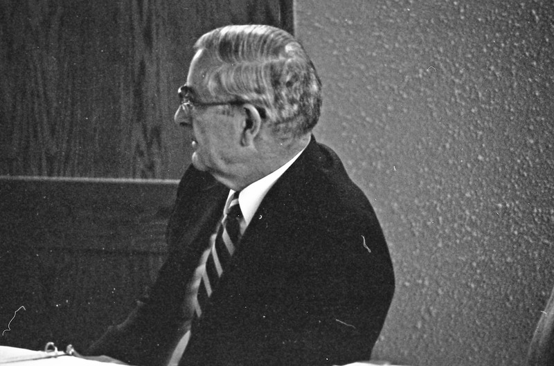 1985 Meeting, Governor Victor Atiyeh 34