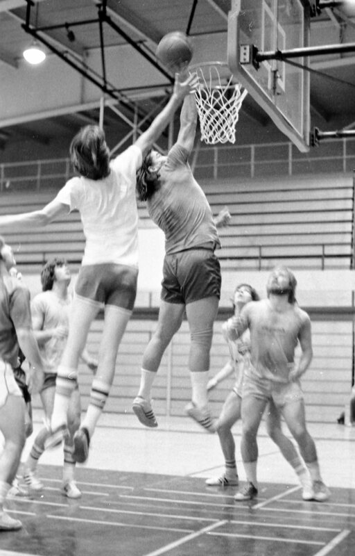 1977 Basketball Pick-up Game 03