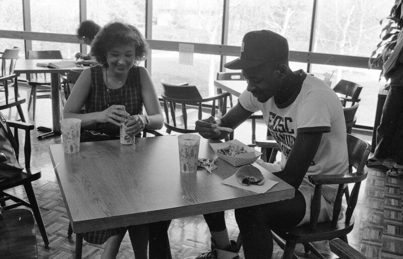 1988 Hoke Hall, Cafeteria 02