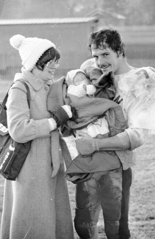 1982 Football Player Bob Strickland and Family 02