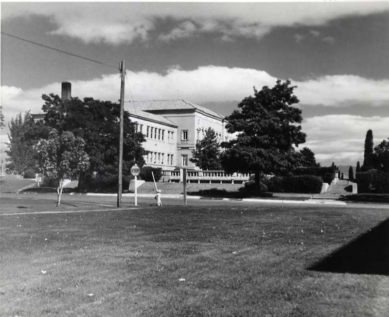 50's Inlow Hall Side 2