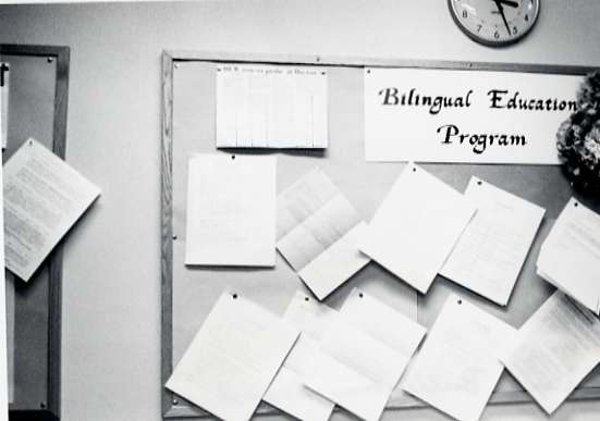 1975 Languages, Bilingual Board