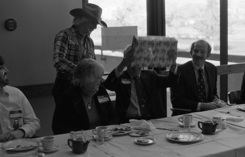 1981 Alumni Breakfast, Gift 08