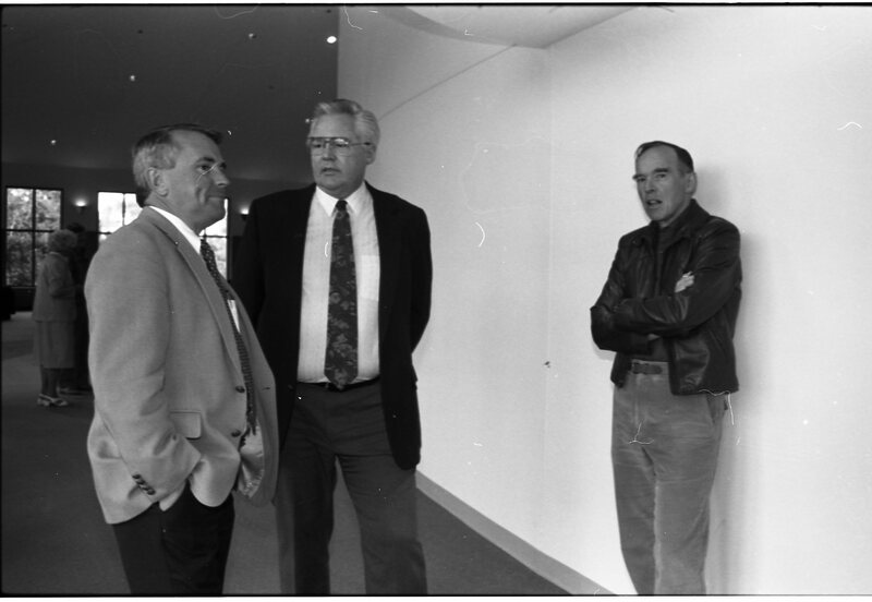 1990 Loso Hall Gallery Reception 08