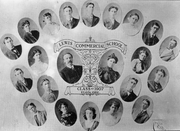 Elgin School, Commercial