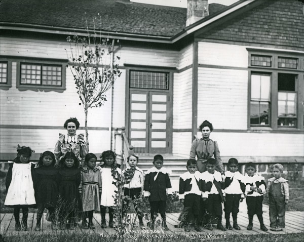 Warm Springs, Indian School