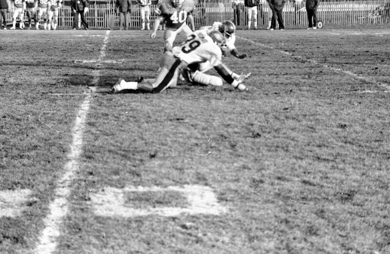 1982 Football Action, November 16th 41