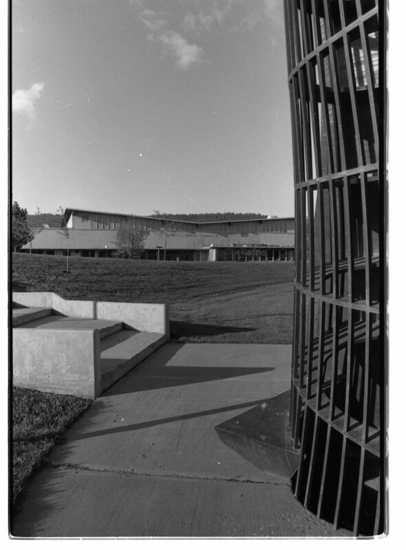 1989 Campus, Gronek Amphitheater 04