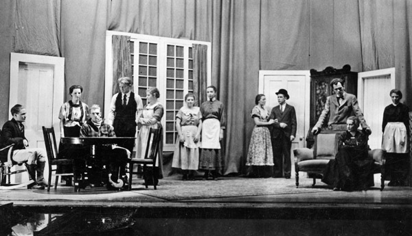 Reuter, Theater Production 1