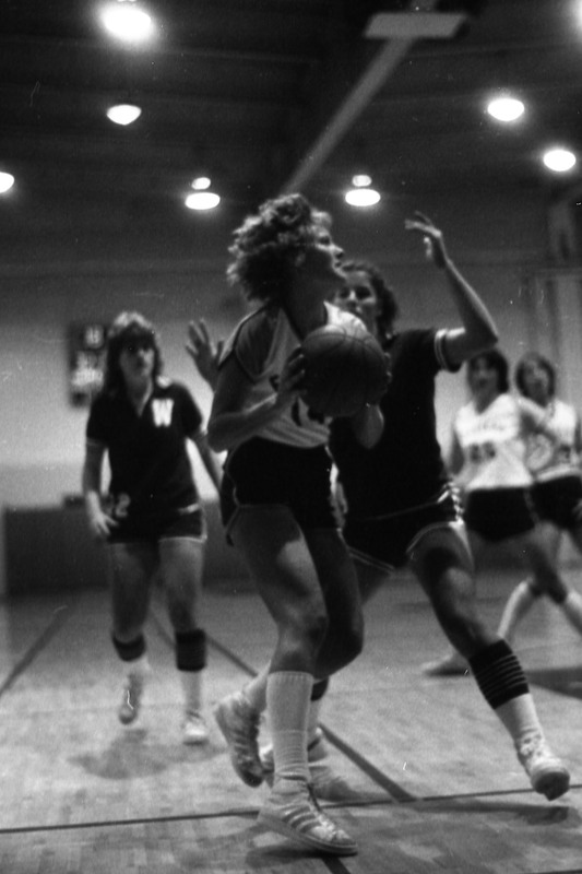 1981 Women's Basketball Action, January Home Game 02