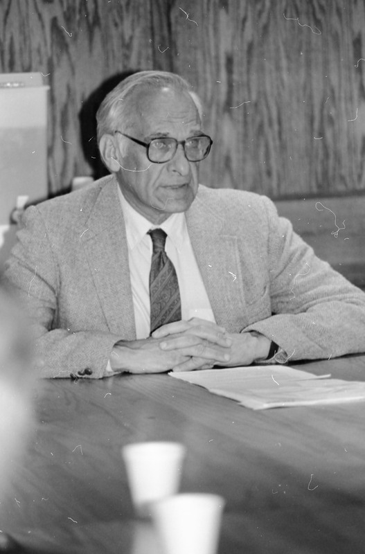 1987 Meeting, Signing 16