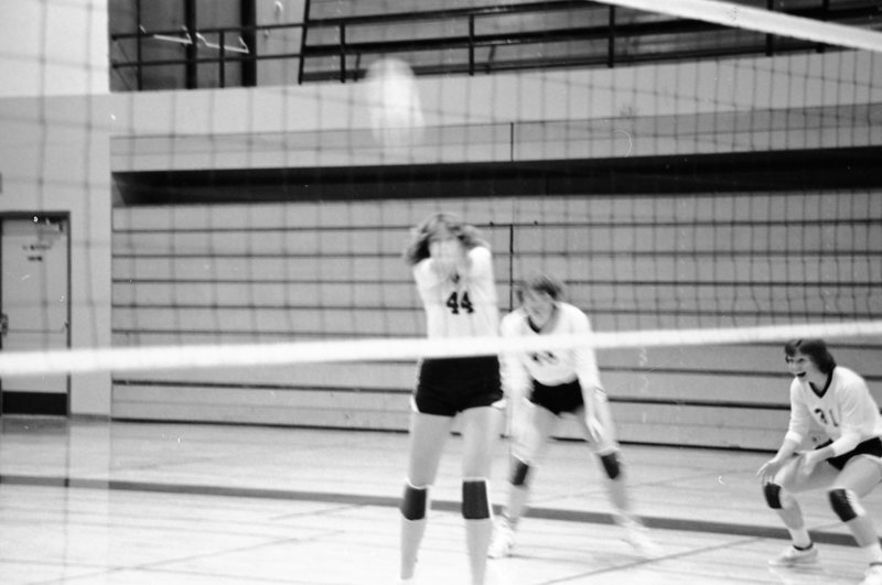 1980 Women's Volleyball Action 21