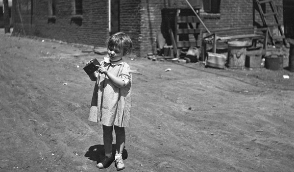 Reuter Girl, Betty Jean 3