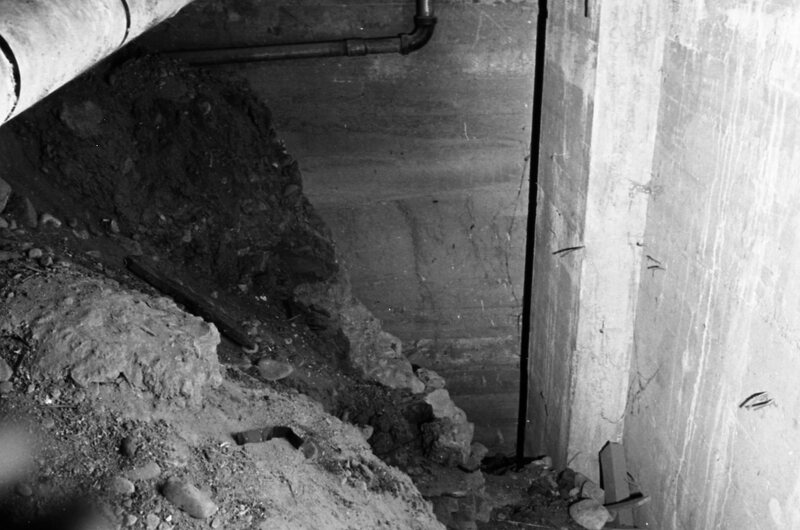 1978 Inlow Hall, Grave 10