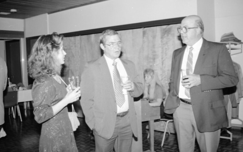 1986 Alumni Dinner, Social 08