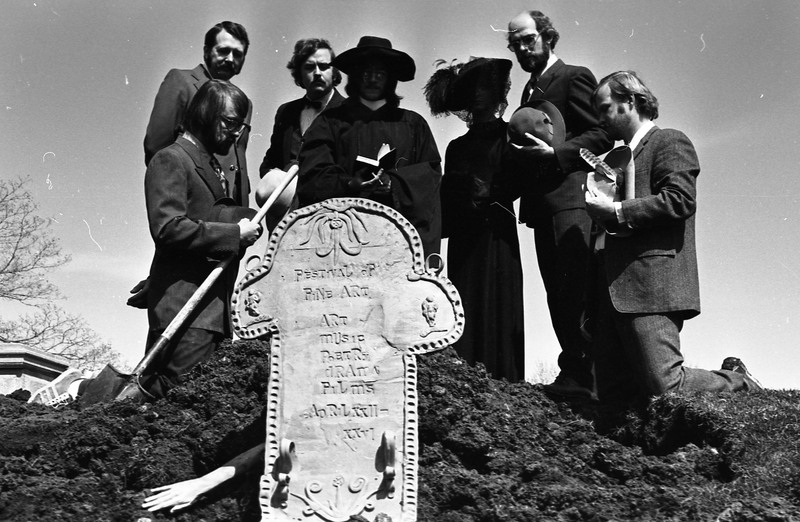 1974 Employees, Mock Funeral 23