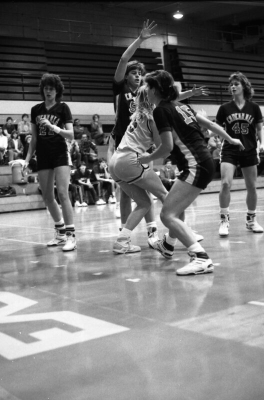 1988 Women's Basketball Action, Concordia at EOSC 26