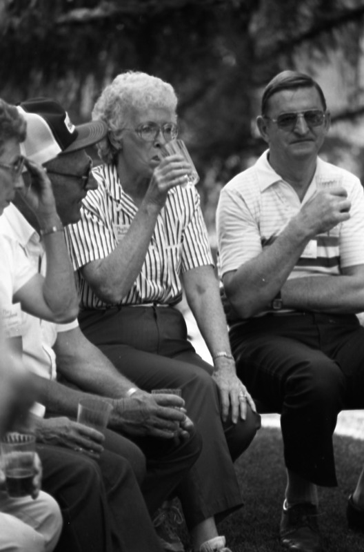 1987 Elderhostel Program, BBQ 16