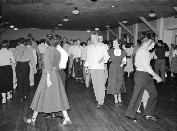 1949-50 Dance, Fall Mixer 13