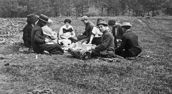 Reuter Group-D, Picnic 1