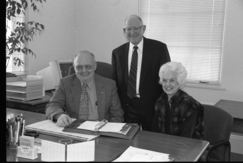 1990's Employees &amp; Campus Patrons 01