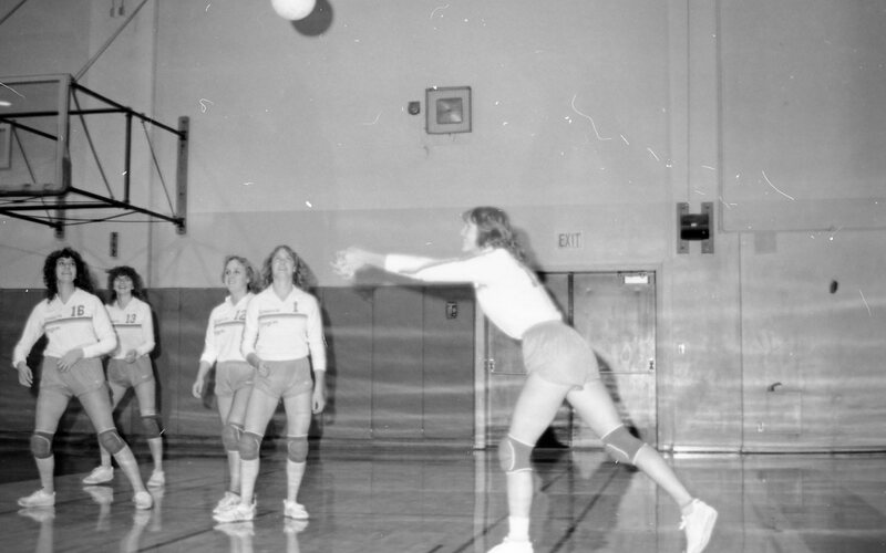1982 Volleyball Action 15