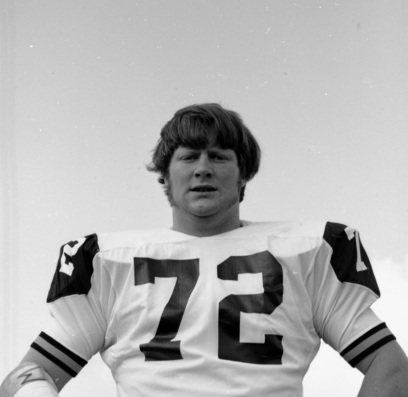 1972 Football Player, Portraits 05