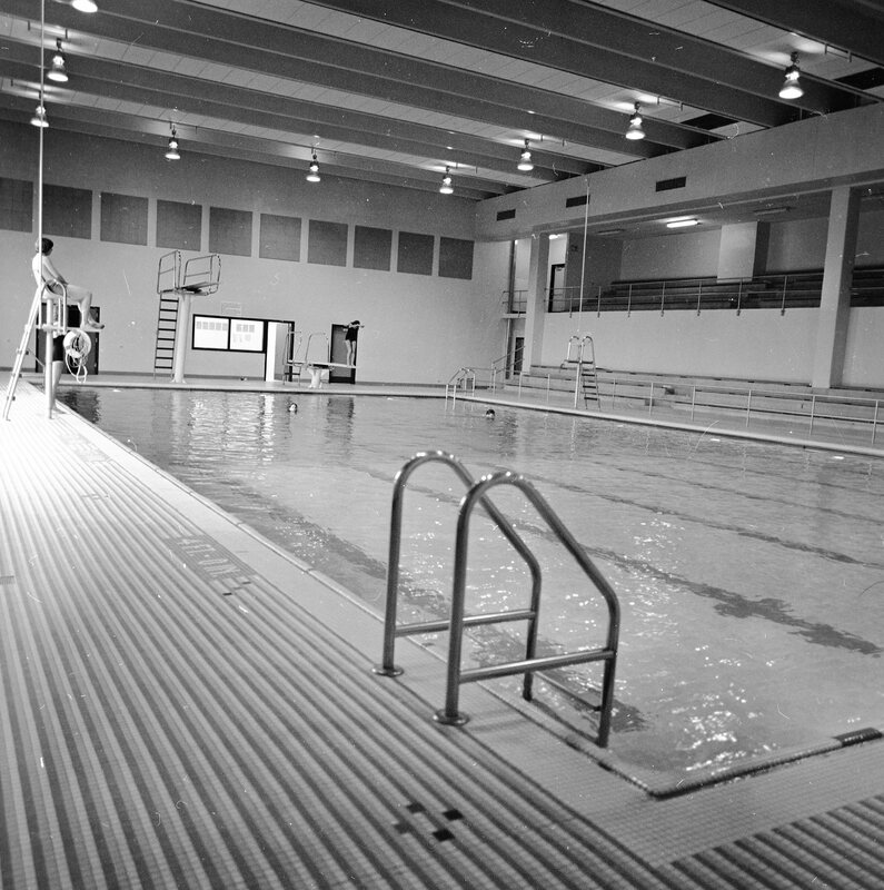 1972 Swimming, Diving Practice 14