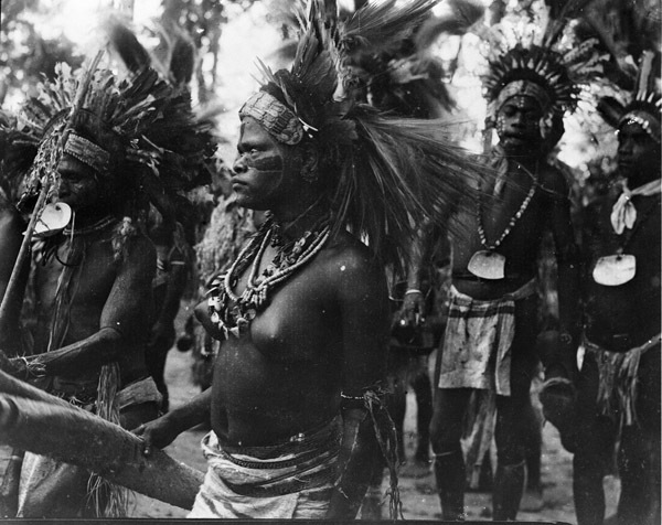 Dobodura Natives 1