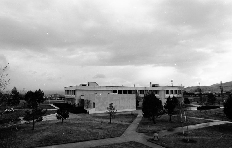 1983 Zabel Hall 03