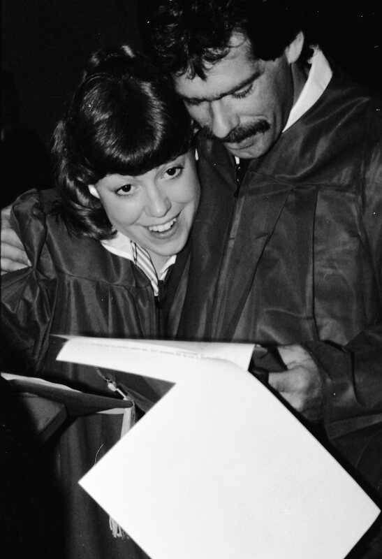 1987 Graduates 07