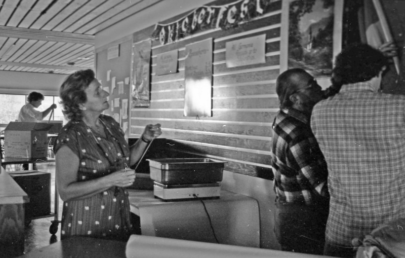 1984 Octoberfest, Decorating 10