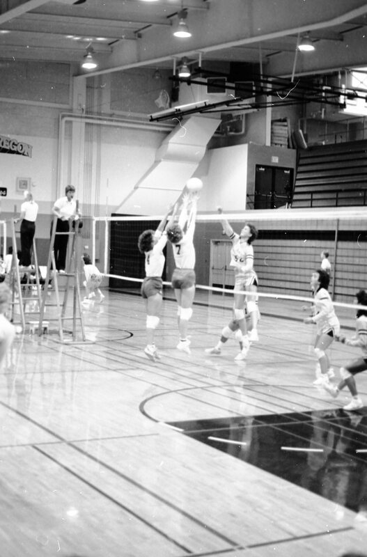 1985 Volleyball Action 32