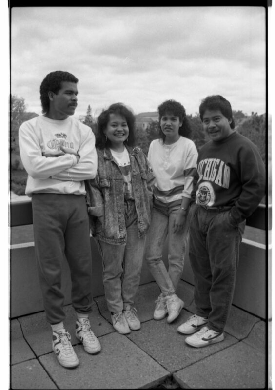 1989 Students, Outdoors 40
