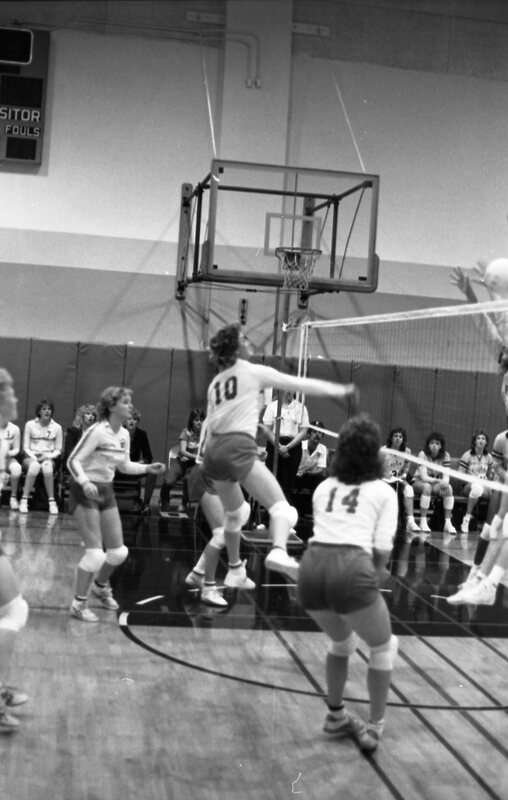 1985 Volleyball Action 44