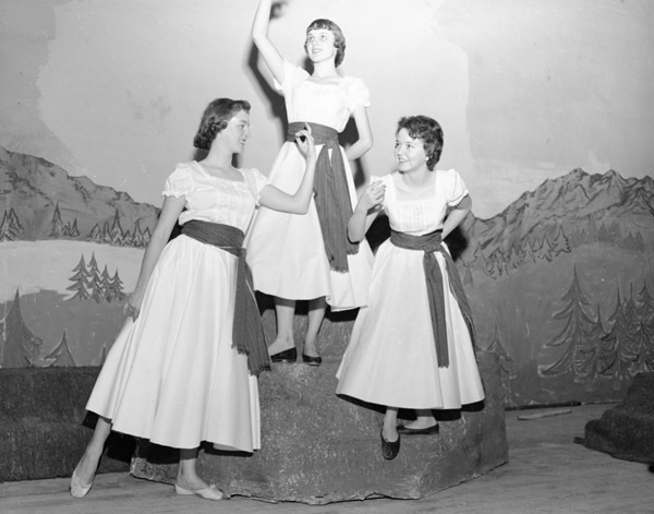 1959 "Brigadoon" 10-1